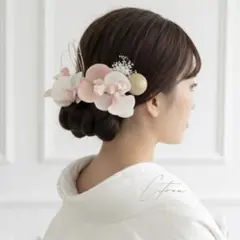 Item thumbnail for item 9885fbef-2f7f-42ff-bbed-07229dd54920