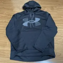 Under Armour ColdGear ブラックパーカー SM