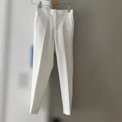 センタープレス テーパードパンツ ホワイト
