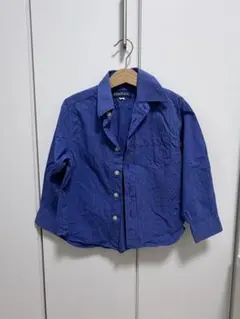 青いコットンボタン付きシャツ 110cm
