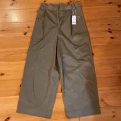 チノタックワイドパンツ