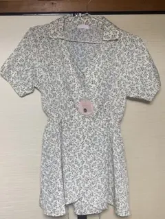 白 小花柄 半袖 オールインワン