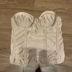 エメ　ベージュ コルセット C70