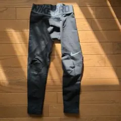Nike Pro　キッズ130〜140（S） インナータイツ 黒