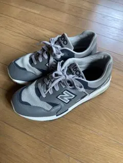New Balance CM1600LG グレー 26cmのサムネイル