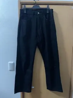 PCN ブラックストレートデニム