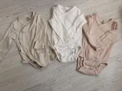 【美品】H&M オーガニックコットンボディースーツ　ロンパース3枚セット4-6M