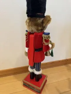 クマの兵士 置物 トランペット付き　くるみ割り人形　クリスマス　店飾り　玄関飾り