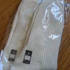 アイボリー コットン混紡ソックス 25-27cm