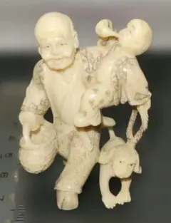 古美術 骨董品 骨董 時代物 根付 彫刻 マンモス 囲碁を楽しむ老人と
