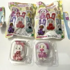 シルバニアファミリーくじ　赤ちゃんカラフルウサギコスチューム　フローラ　ショコラ