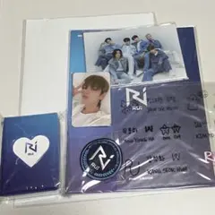 wei トレカ　グッズ　アルバム　うちわ　fcキット　シーグリ wei トレカ グッズ アルバム うちわ fcキット シーグリ wei