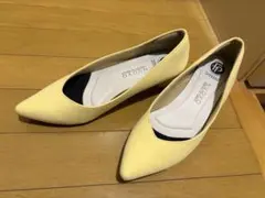 ローヒールパンプス