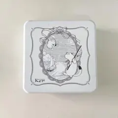パティスリーケール　白　空缶