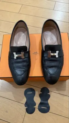 本物保証人気美品エルメスHermès モカシンパリ 37.5サイズ都内専門店購入のサムネイル