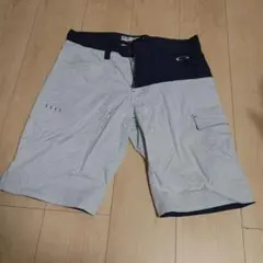 Oakley ショートパンツ 32 グレー/ネイビー