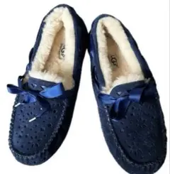 UGG australia Dakota Floraレディースシューズ　サイズ9