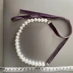 パールとパープル（紫色）のベルベットリボンのチョーカー　ネックレス
