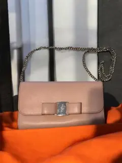 フェラガモ　ポシェット　ウォレット