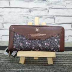 ★新品★ ベベダヤン ラウンドファスナー 長財布 ウォールペーパー ブラウンのサムネイル