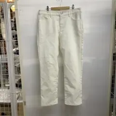 ホワイト ストレートデニムパンツ