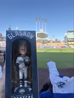Tyler Glasnow ボブルヘッド 2026 Dodgers - メルカリ