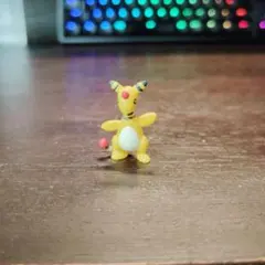 ポケモン　デンリュウ　ミニフィギュア　小さい