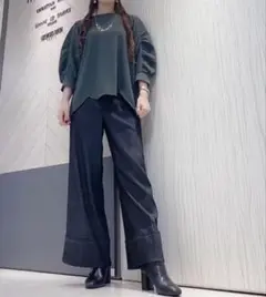 CHRISTIANAUJARD☆新品同然パンツのサムネイル