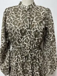 新品未使用　BANANA REPUBLIC シャツ長袖