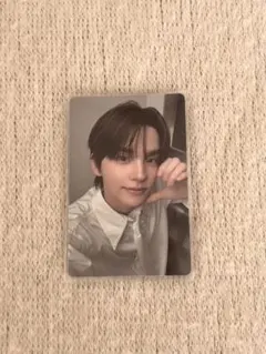 TWS シニュ 封入 トレカ play hard