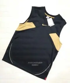 NIKE タグ付 タンクトップ ノースリーブのサムネイル
