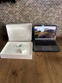 Apple MacBook Air 本体 13インチ USキーボードのサムネイル