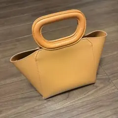 Item thumbnail for item 16b81cb2-416f-481a-bb86-b4bca4214df4