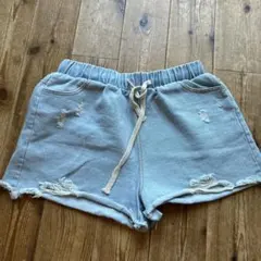 ダメージ加工 ライトブルー ショートパンツ