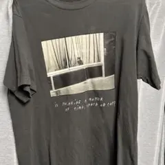 ユニクロ　UT　Lサイズ　MAGNUM PHOTOS 猫プリント Tシャツのサムネイル