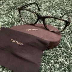 本日購入で値引きします TOM FORD メガネフレーム ブラック TF548K