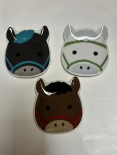 seria競走馬プレートカラフルダービー豆皿　3種