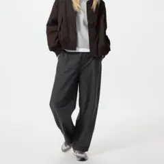 UNIQLO ジャージーカーブパンツ ダークグレー