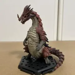 ラオシャンロン　スタンダードモデル　モンスターハンター　モンハン　フィギュア