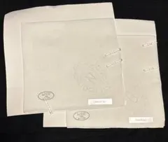 SWATO スワトウ 刺繍入りホワイトハンカチ　２枚　N とO