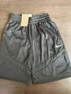 ナイキ(NIKE)(メンズ) ショートパンツ ※傷あり　新品未使用タグ付き
