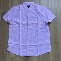ボタンダウンシャツ
