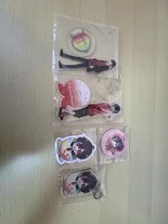 カラフルピーチ ゆあん アクスタ 缶バッジ アクキー ステッカー まとめ売りのサムネイル