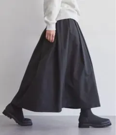 新品タグ付き⭐︎AMERICAN HOLICブラック タック フレアスカート