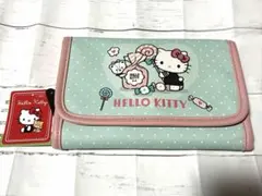 ハローキティ マルチケース 多収納ケース　しまむら　サンリオ