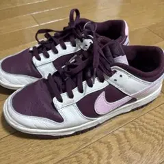 NIKE Dunk ローカット スニーカー ボルドー ピンクのサムネイル