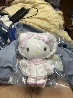 ハローキティ ぬいぐるみ ホワイトフリルデザイン サンリオ