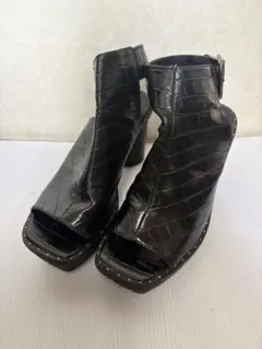 JEFFREY CAMPBELL クロコ型押し サンダルのサムネイル