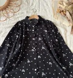 vintageレトロ古着used犬柄ワンちゃん模様ブラウス黒のサムネイル