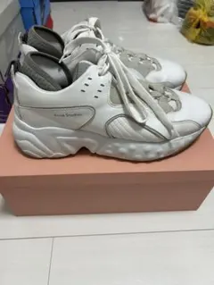 2026年最新】アクネ ストゥディオズ スニーカーの人気アイテム - メルカリ